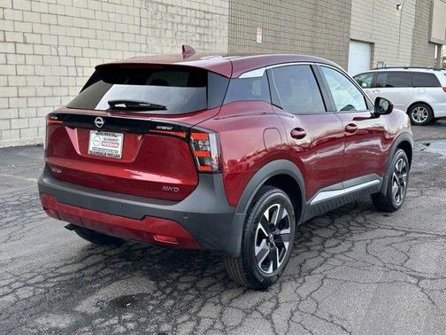 2025 Nissan Kicks SV