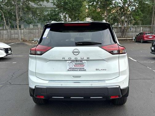 2025 Nissan Rogue SL