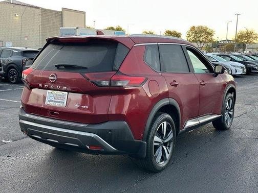 2022 Nissan Rogue SL