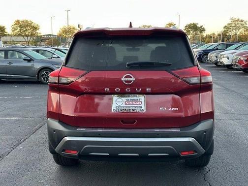 2022 Nissan Rogue SL