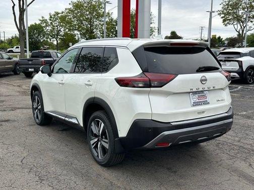 White 2023 Nissan Rogue SL