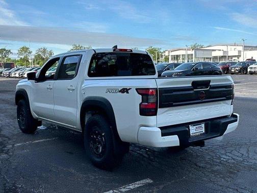 Glacier White 2026 Nissan Frontier PRO-4X