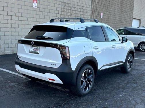 Fresh Powder 2026 Nissan Kicks SV