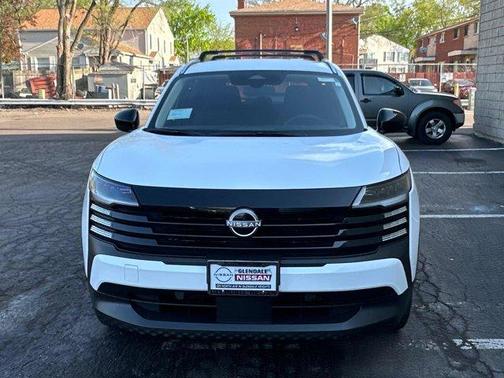 Fresh Powder 2026 Nissan Kicks SV