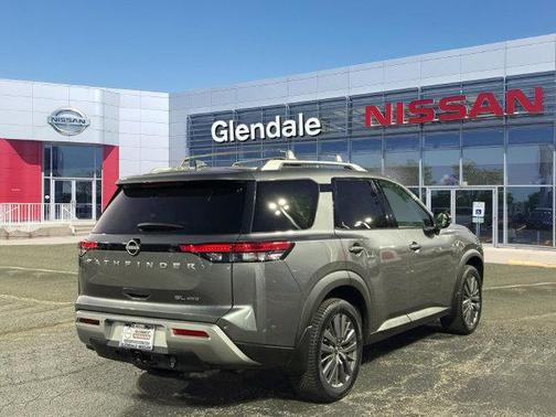 Gun Metallic 2022 Nissan Pathfinder SL