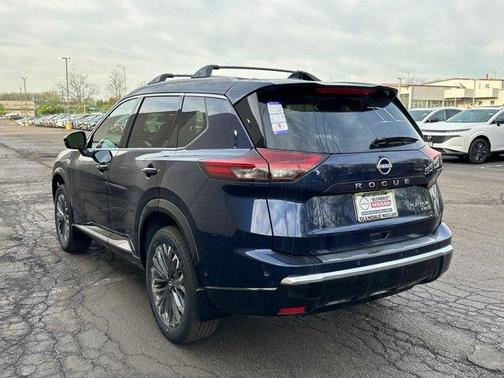 2025 Nissan Rogue Platinum