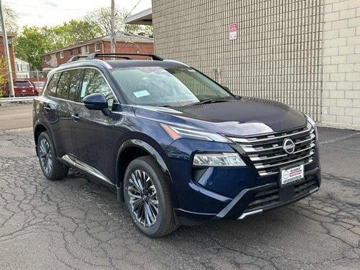 2025 Nissan Rogue Platinum