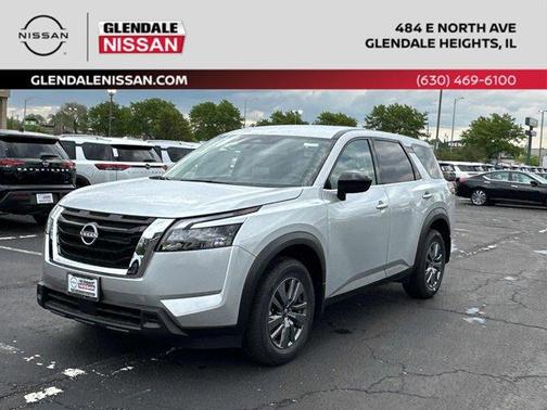 2025 Nissan Pathfinder S