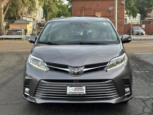 2018 Toyota Sienna