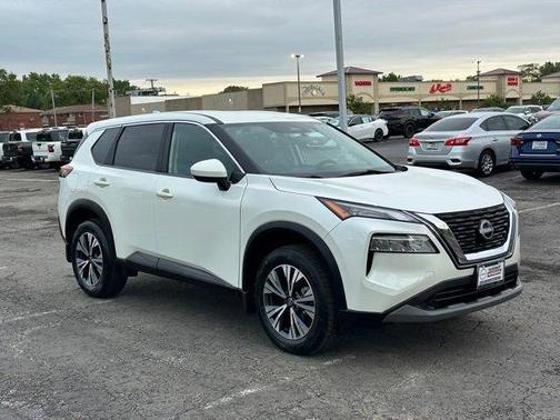 White 2023 Nissan Rogue SV