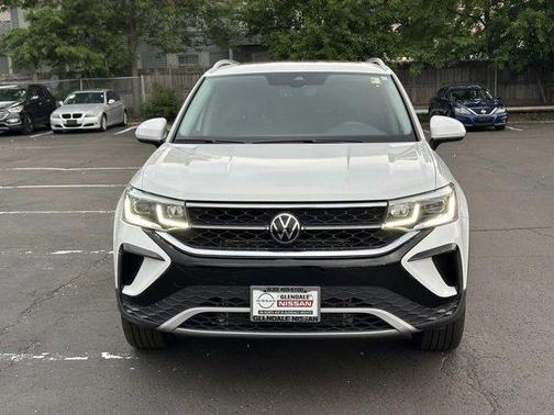 2024 Volkswagen Taos 1.5T SEL