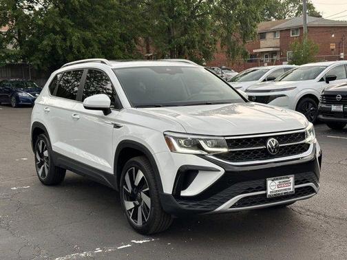 2024 Volkswagen Taos 1.5T SEL