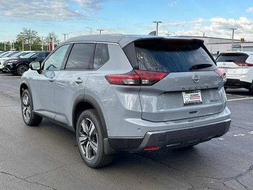 2025 Nissan Rogue SL