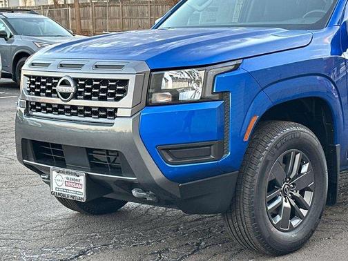 2025 Nissan Frontier SV