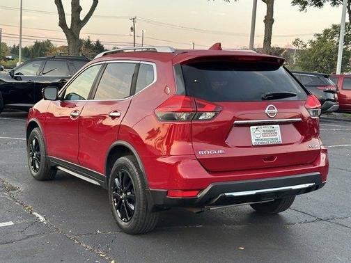 2017 Nissan Rogue SV