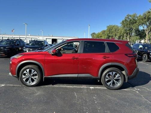 2022 Nissan Rogue SV