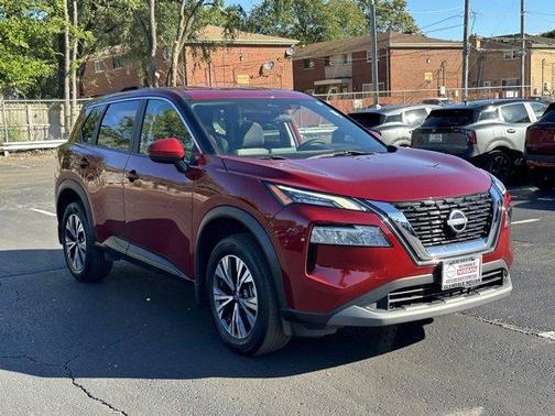 2022 Nissan Rogue SV