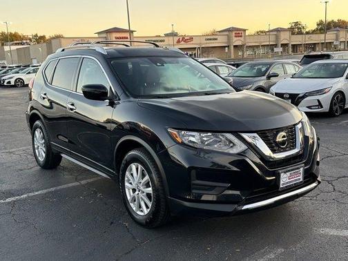 2020 Nissan Rogue SV