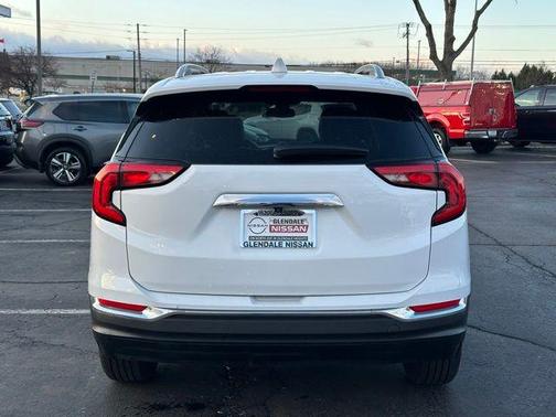 2020 GMC Terrain SLT