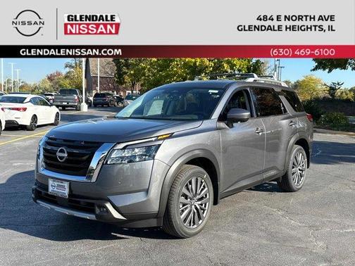 2025 Nissan Pathfinder SL