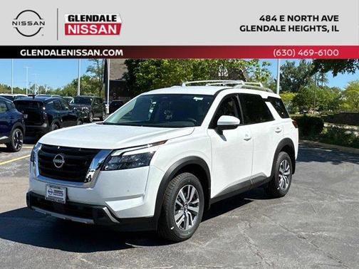 2025 Nissan Pathfinder SL