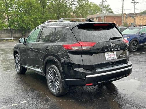 2025 Nissan Rogue Platinum