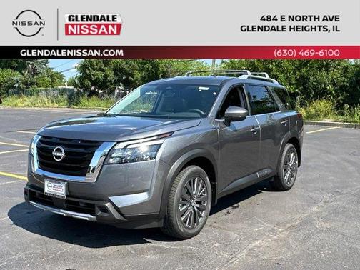 2025 Nissan Pathfinder SL