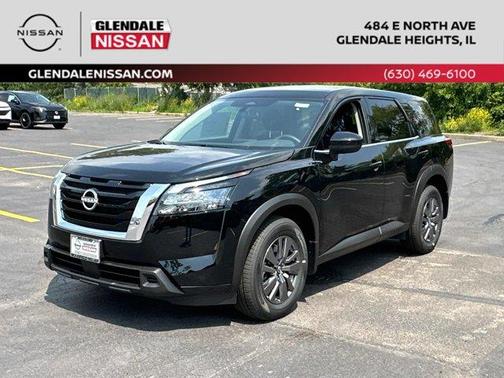 2025 Nissan Pathfinder S