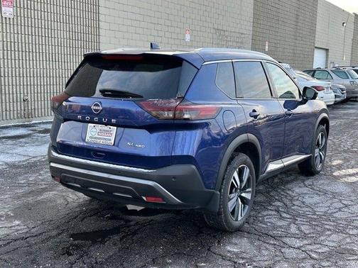 2023 Nissan Rogue SL