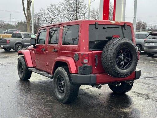 2012 Jeep Wrangler Unlimited Sahara