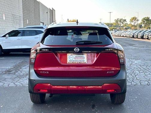 2026 Nissan Kicks SV