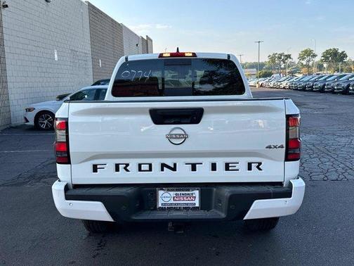 2026 Nissan Frontier SV