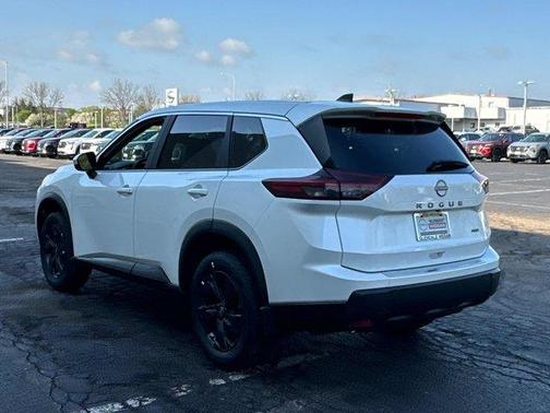 Everest White P 2026 Nissan Rogue SV