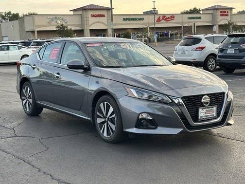 2022 Nissan Altima 2.5 SL