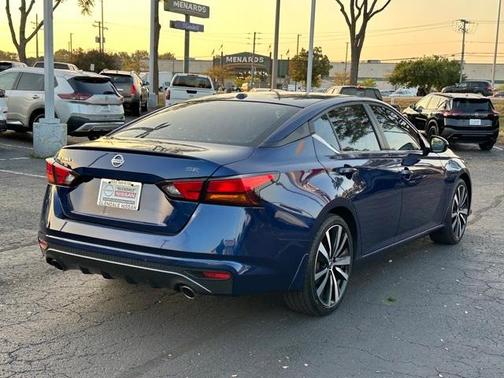 2019 Nissan Altima 2.5 SR