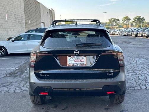 2026 Nissan Kicks SV