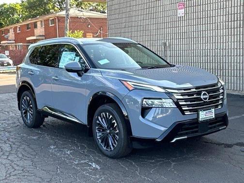 2025 Nissan Rogue Platinum