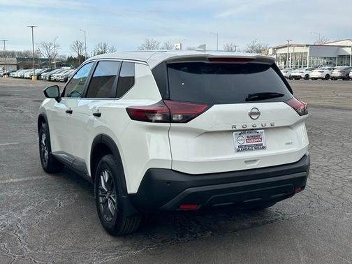 2021 Nissan Rogue S