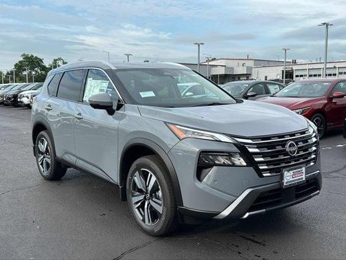 2025 Nissan Rogue SL