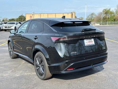2025 Nissan ARIYA EVOLVE+