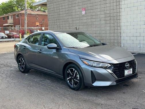 Gun Metallic 2024 Nissan Sentra SV