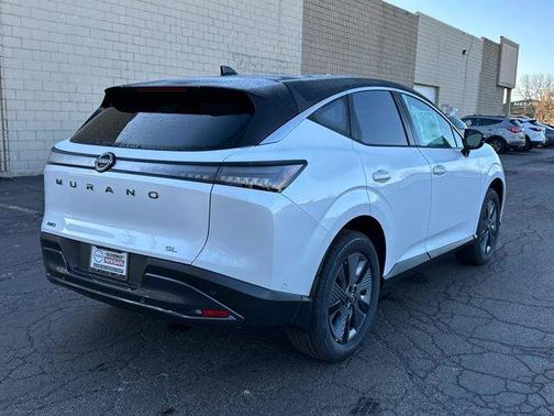 2025 Nissan Murano SL