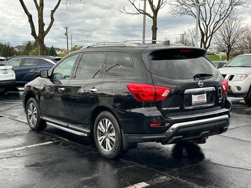 Magnetic Black 2020 Nissan Pathfinder SV