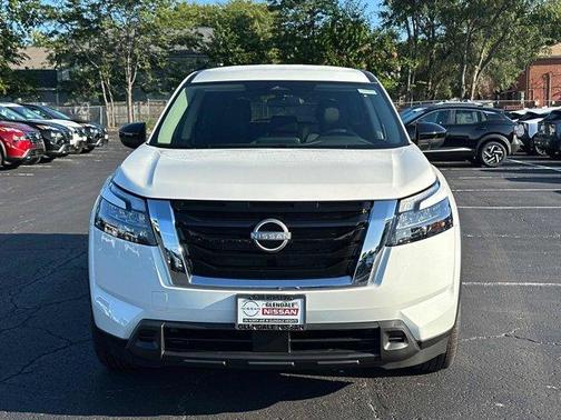2025 Nissan Pathfinder S