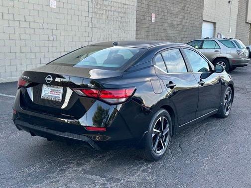 Black 2024 Nissan Sentra SV
