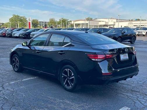 Black 2024 Nissan Sentra SV