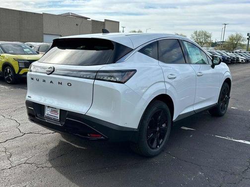 2025 Nissan Murano SV