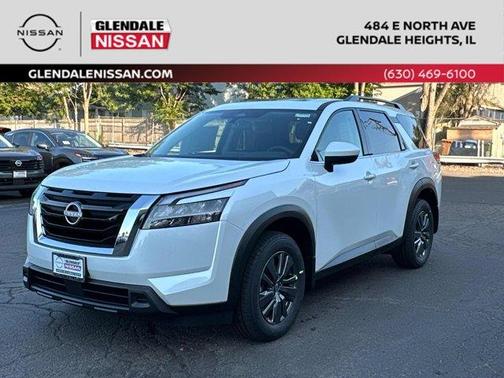 2025 Nissan Pathfinder SV