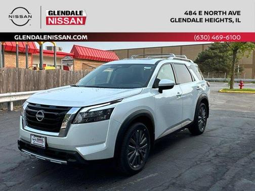 2025 Nissan Pathfinder SL