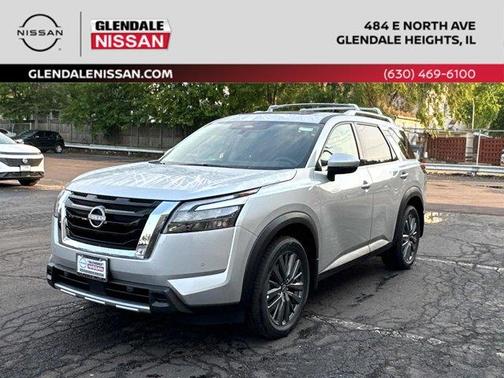 2025 Nissan Pathfinder SL